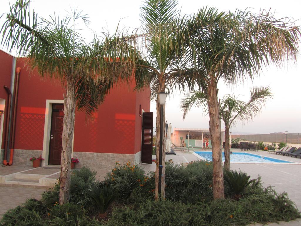 L'Isola Del Sale Bed & Breakfast Trapani Exterior photo